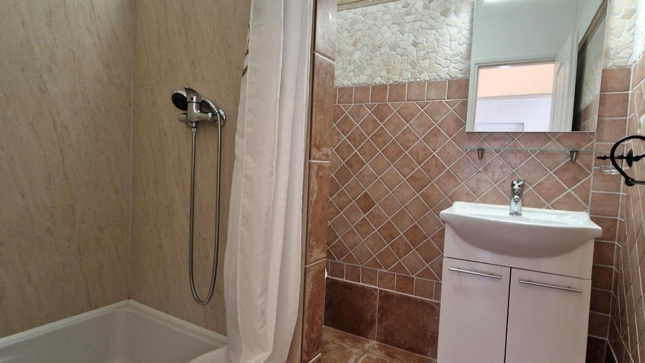 Apartment Damijan Krk Town Luaran gambar