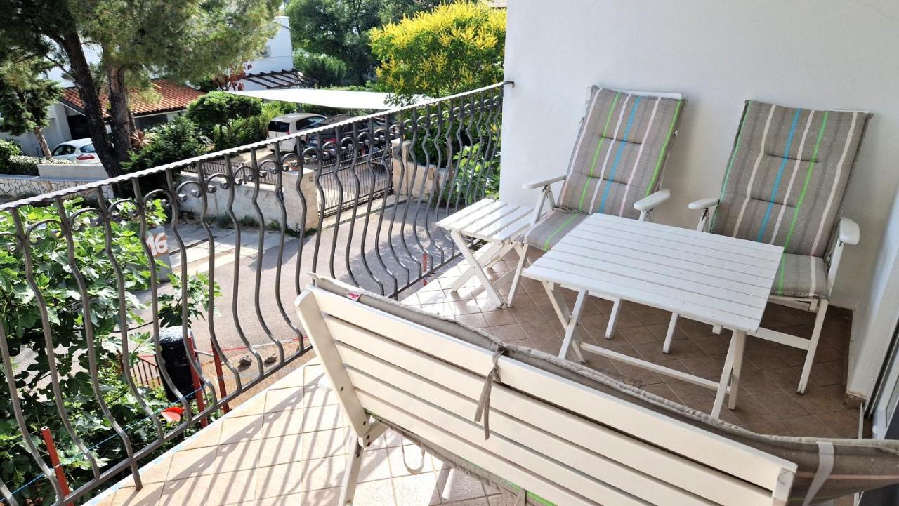 Apartment Damijan Krk Town Luaran gambar