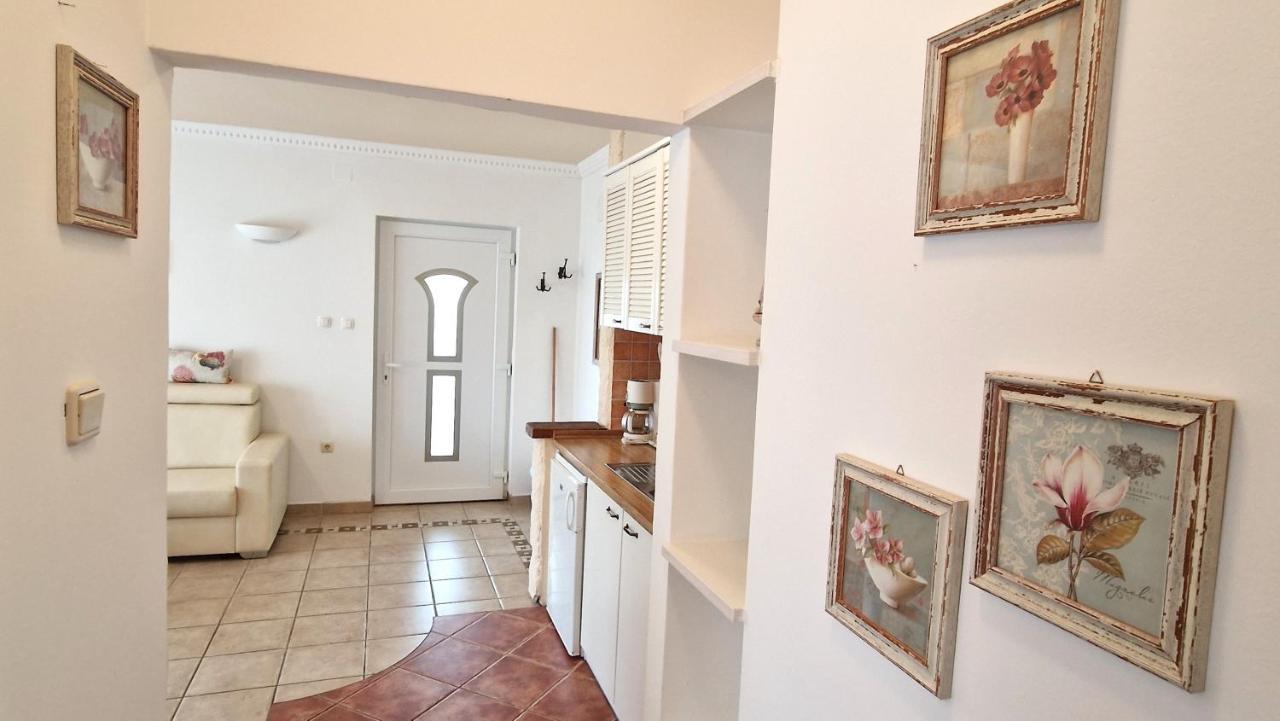 Apartment Damijan Krk Town Luaran gambar