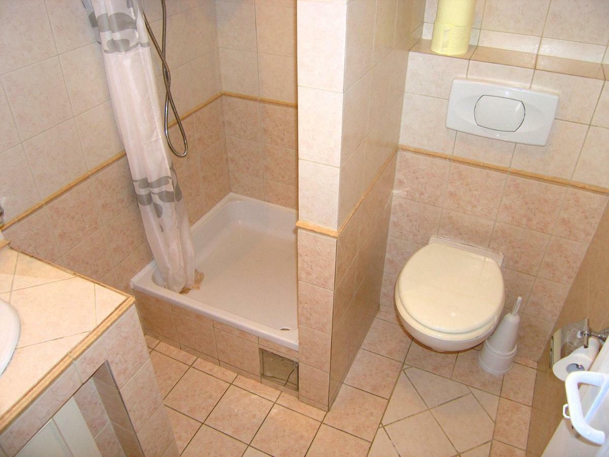 Apartment Damijan Krk Town Luaran gambar